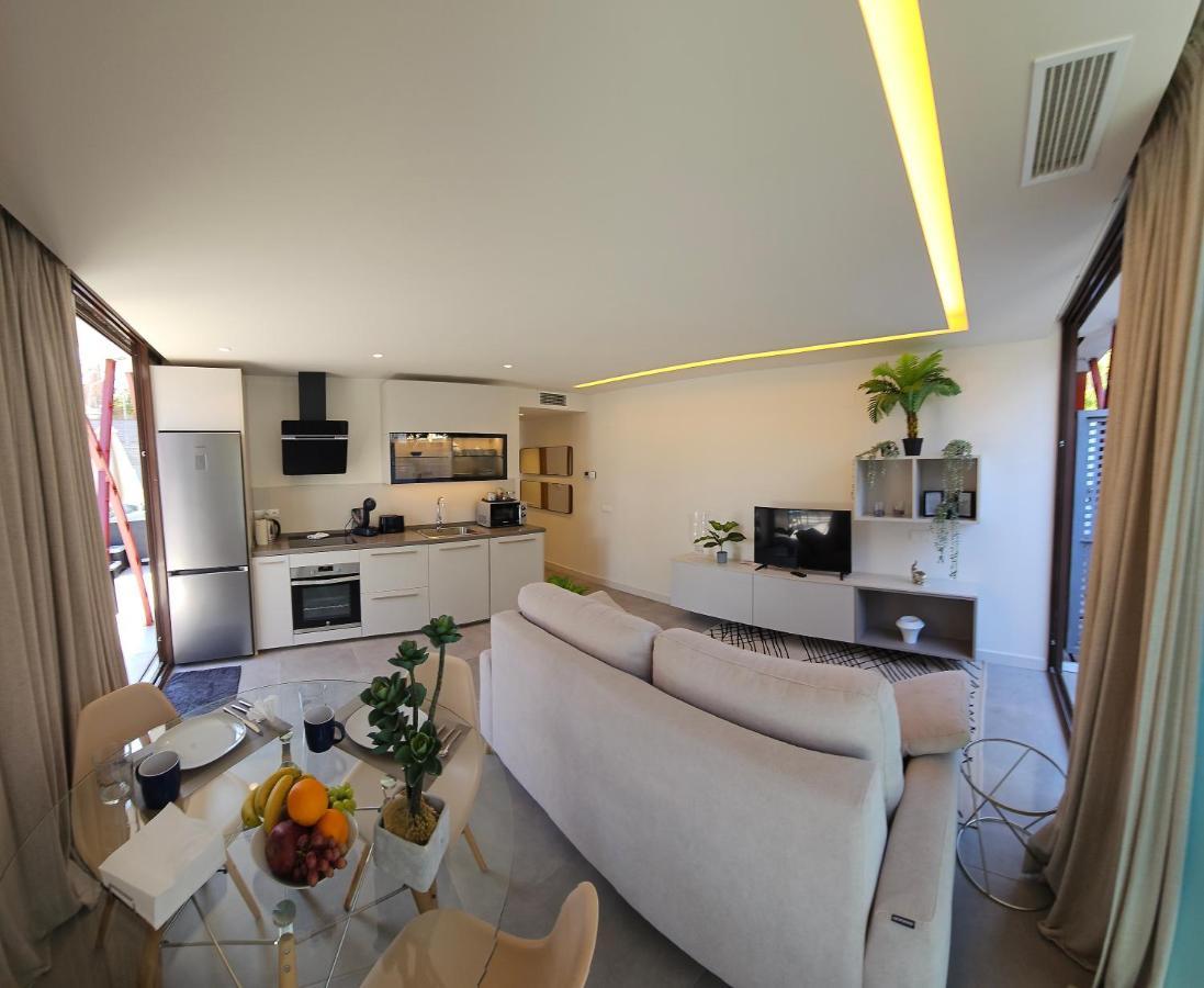 Nogalera Quintessence With Private Parking By Namaste Elite Appartement *
